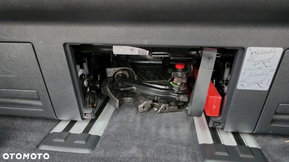 Volkswagen Multivan 2.0 TDI L1 Business DSG - 15