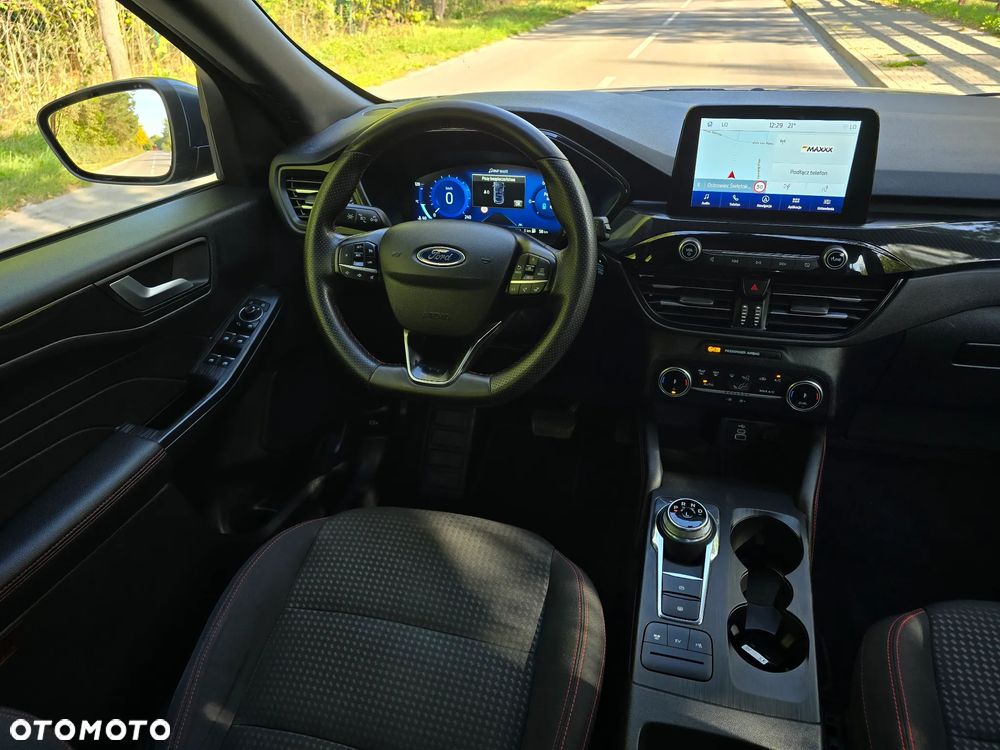 Ford Kuga 2.5P PHEV FWD ST-Line X - 28