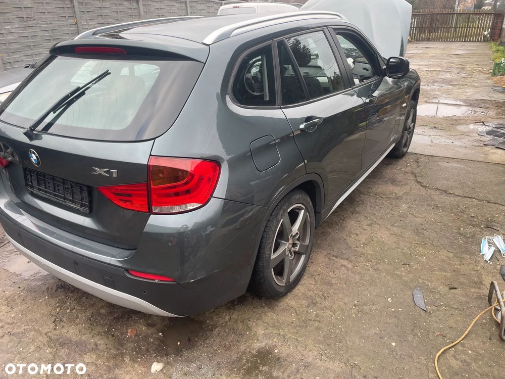 BMW X1 sDrive18i - 2