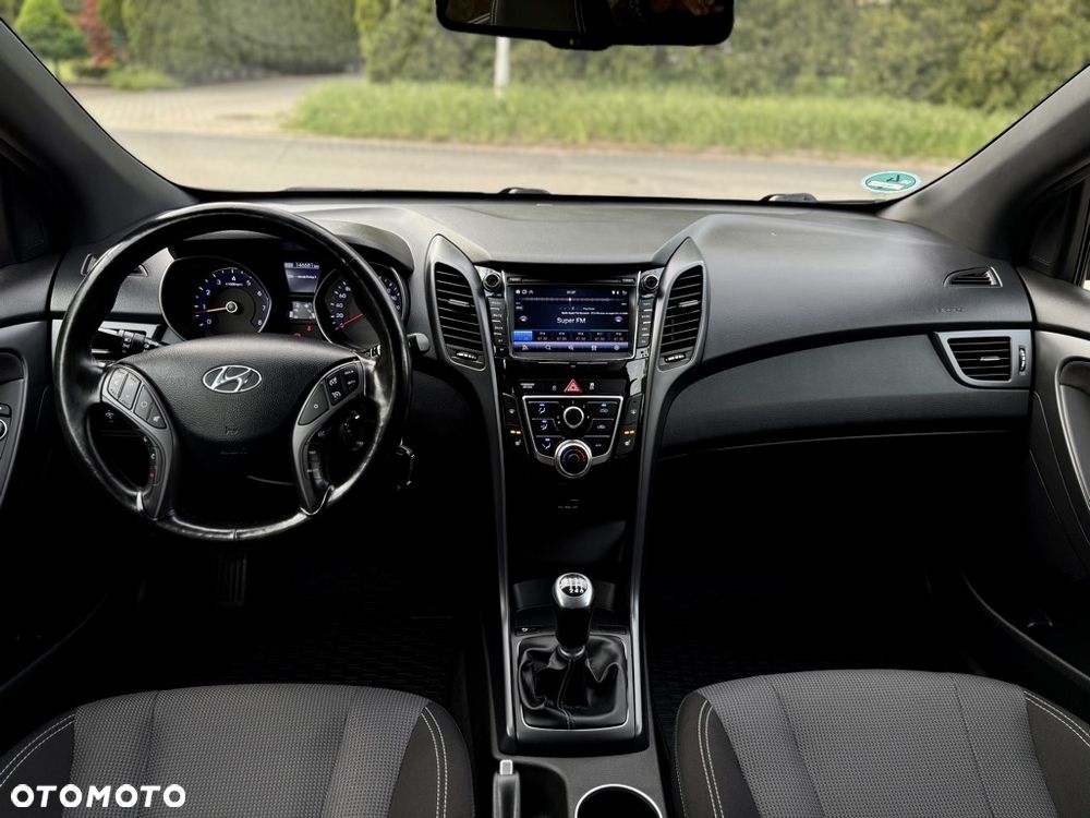 Hyundai i30 1.4 Premium - 30