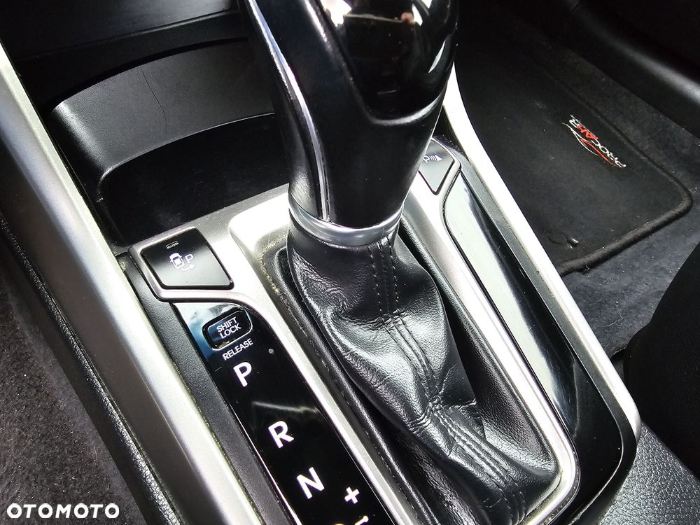 Hyundai i30 1.6 CRDI DCT Premium - 30