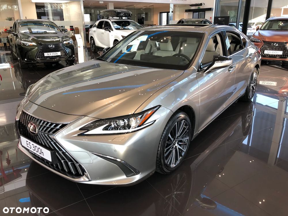 Lexus ES 300h Business Edition - 3