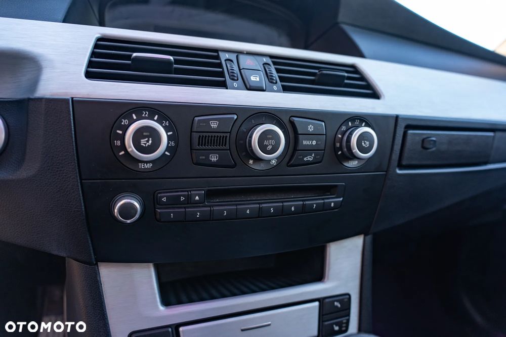 BMW Seria 5 - 18