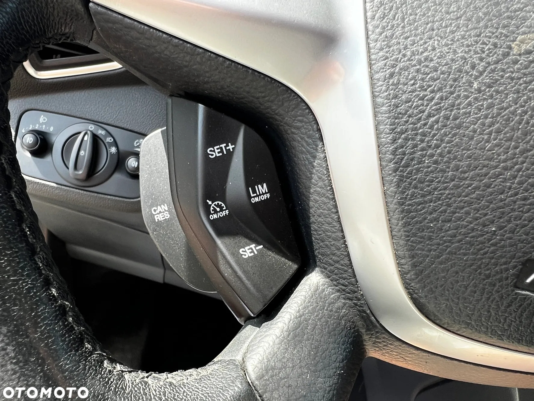 Ford Kuga 1.5 EcoBoost 4WD Titanium - 26