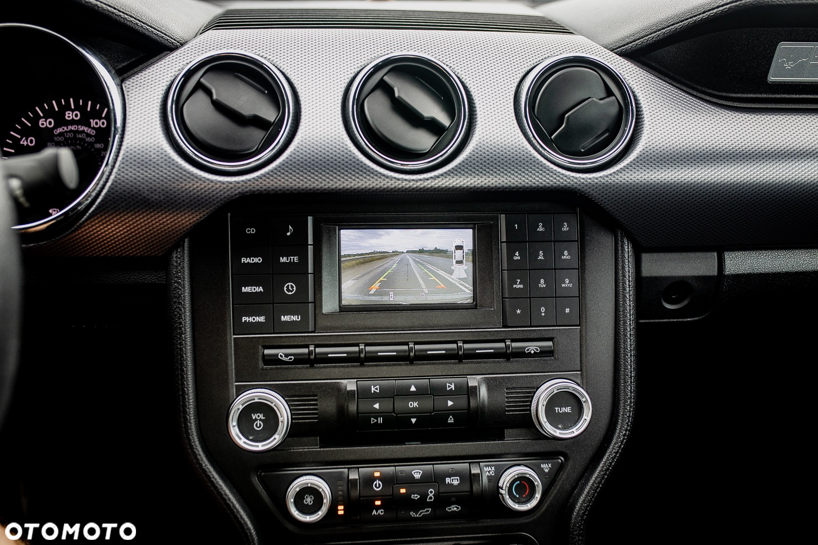 Ford Mustang 2.3 EcoBoost - 32