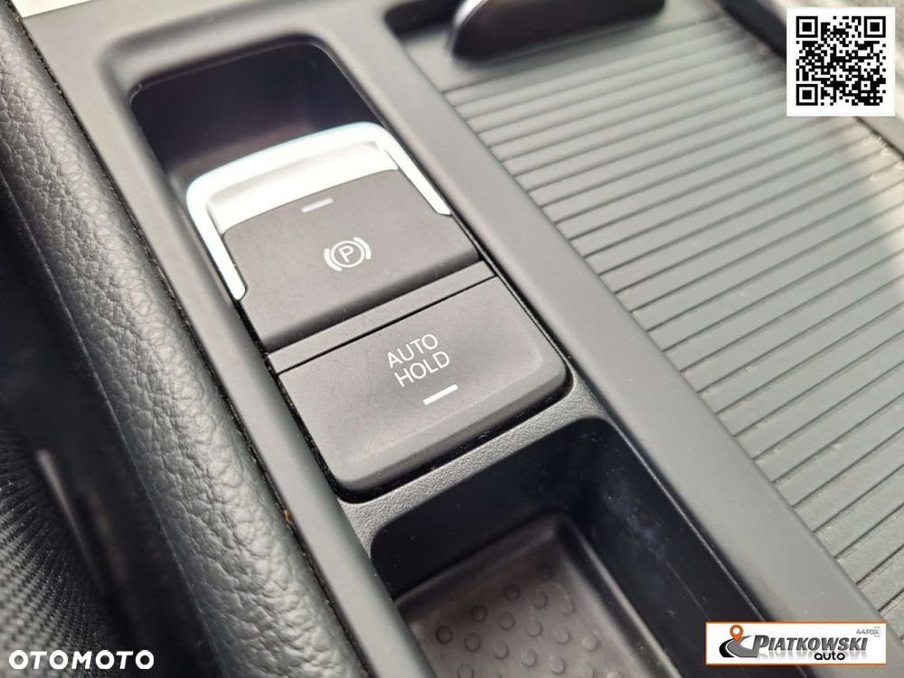 Volkswagen Golf - 32