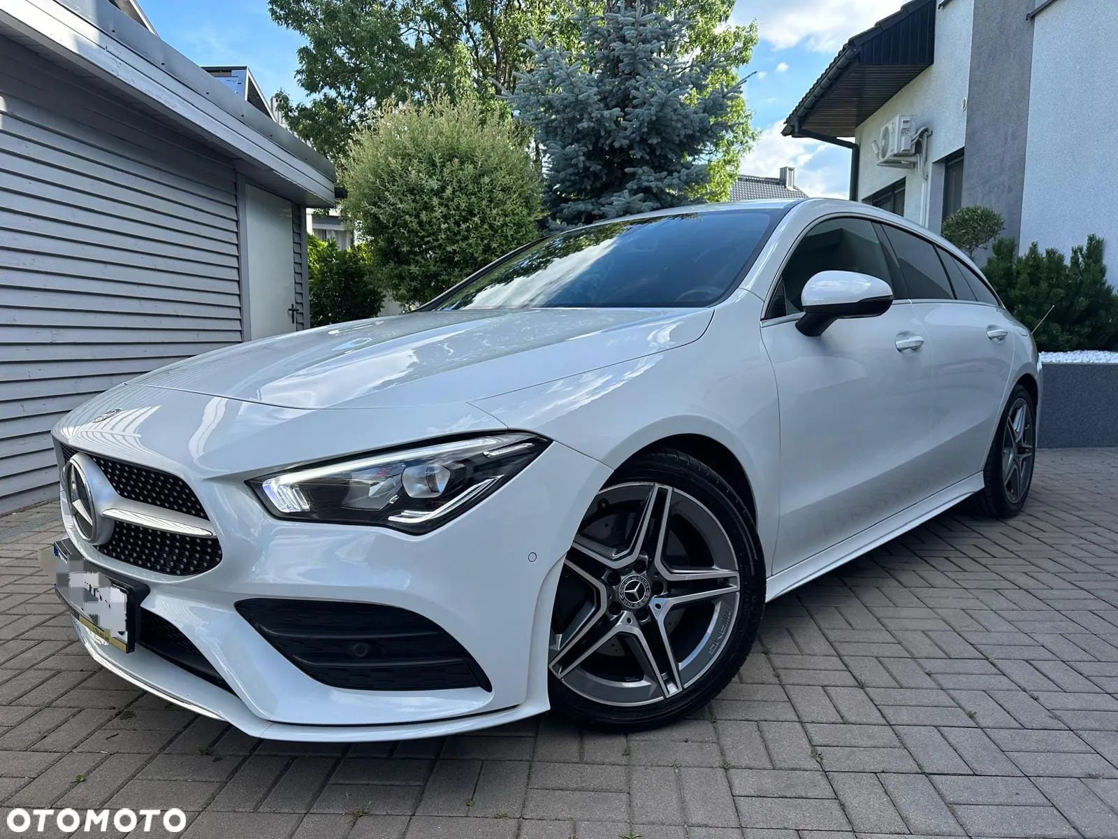 Mercedes-Benz CLA - 1