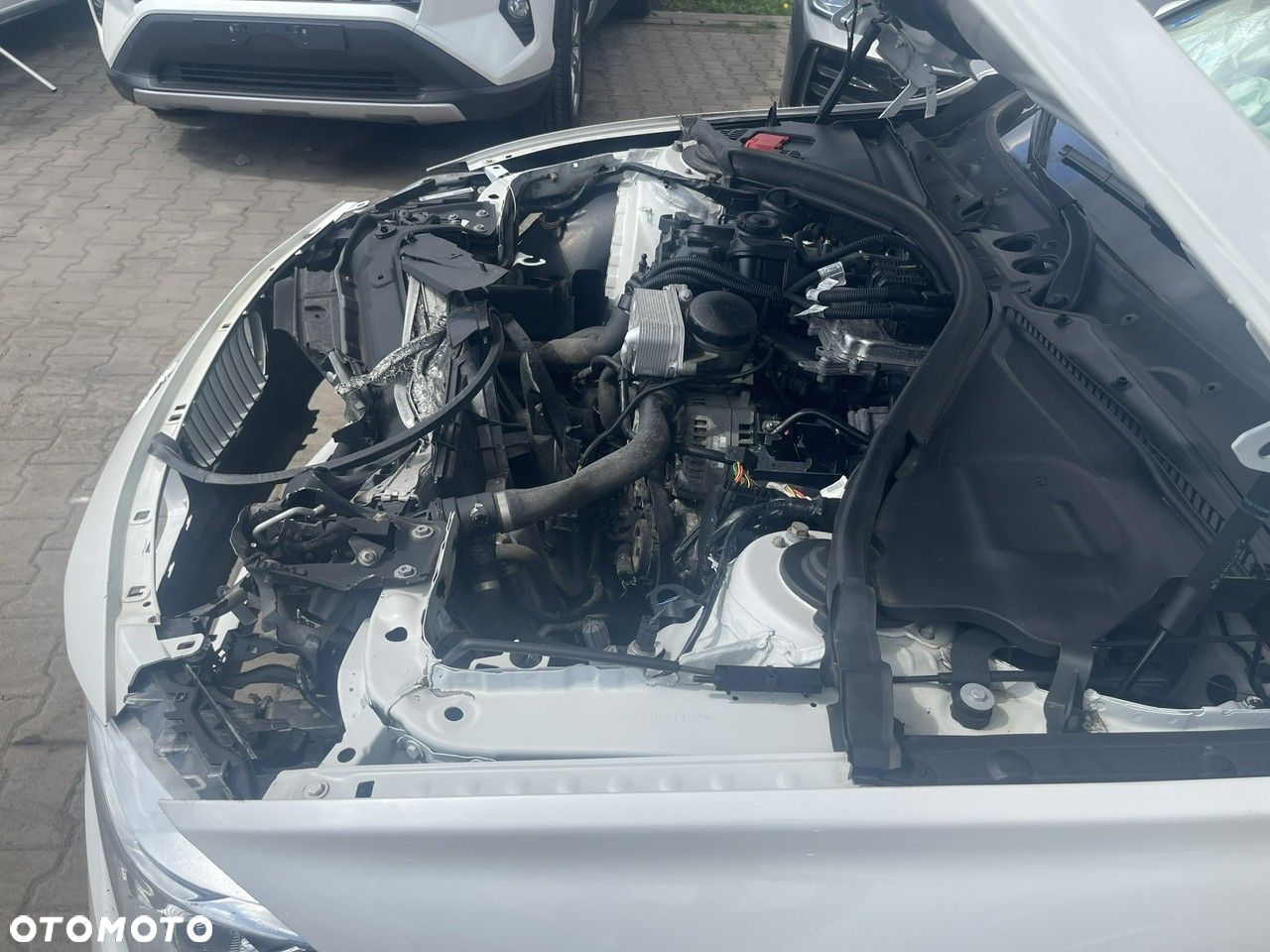 BMW Seria 3 320i xDrive Sport-Aut Modern Line - 12