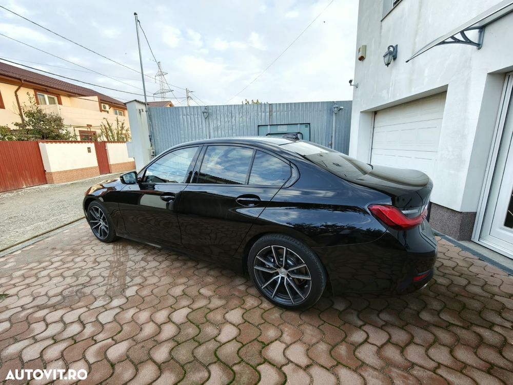 BMW Seria 3 330i Aut. Advantage - 7