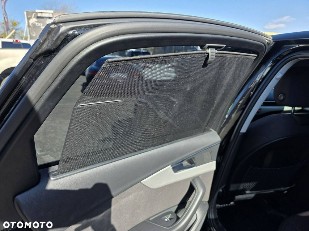 Audi A4 Limousine 40 TFSI S tronic S line - 36