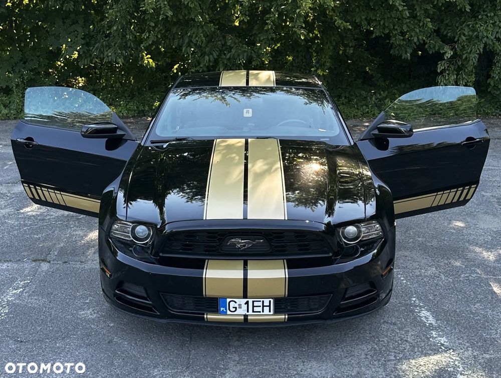 Ford Mustang 3.7 V6 Premium - 1