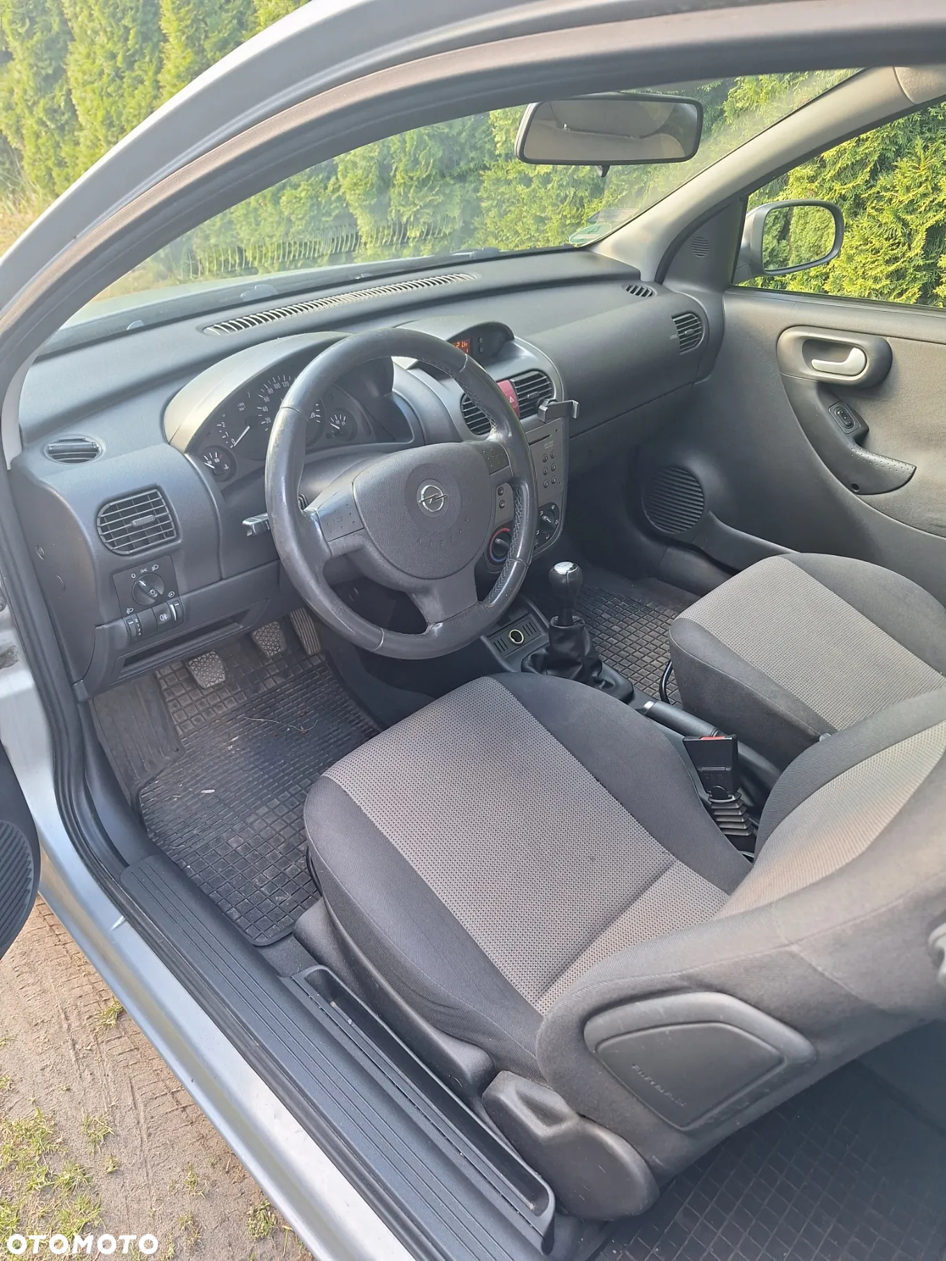 Opel Corsa 1.0 12V Cosmo - 5