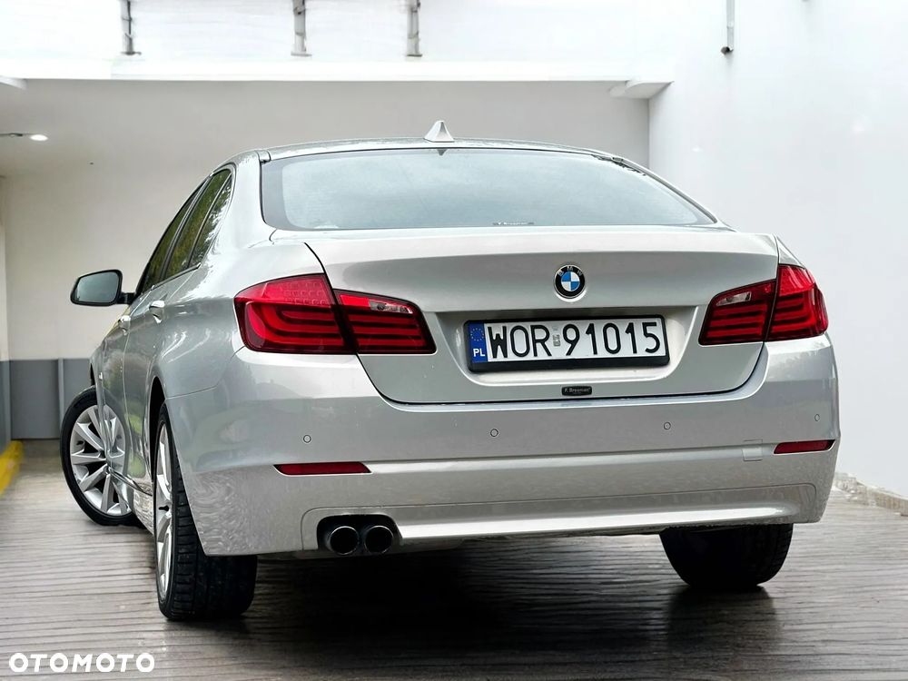 BMW Seria 5 520i - 9