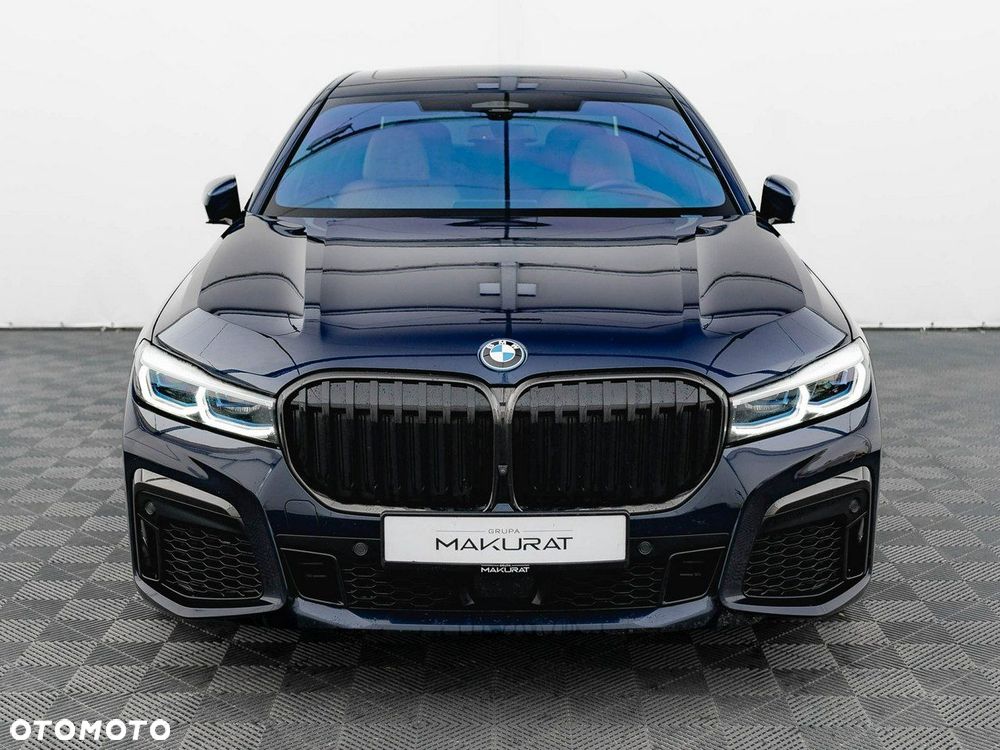BMW Seria 7 - 8