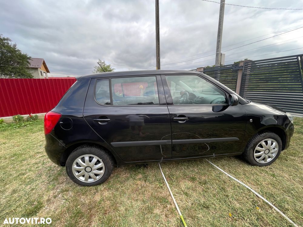 Skoda Fabia 1.2 HTP Dinamic - 3