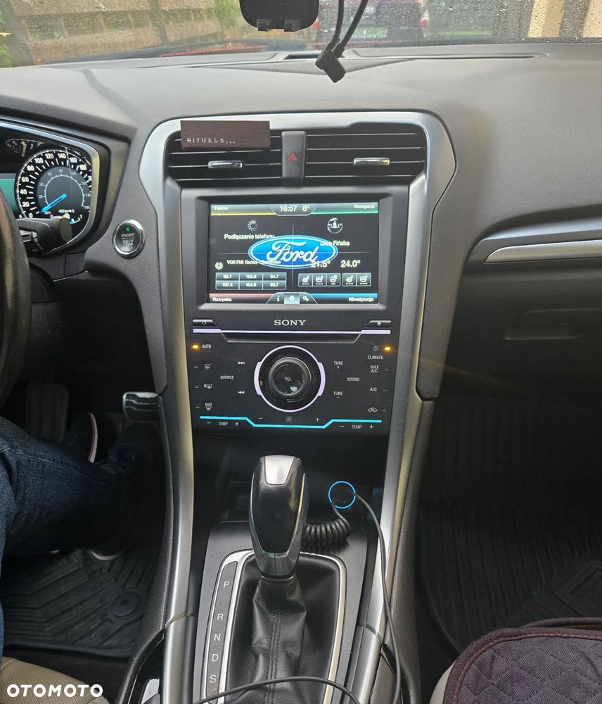 Ford Fusion 2.0 EcoBoost Titanium - 6