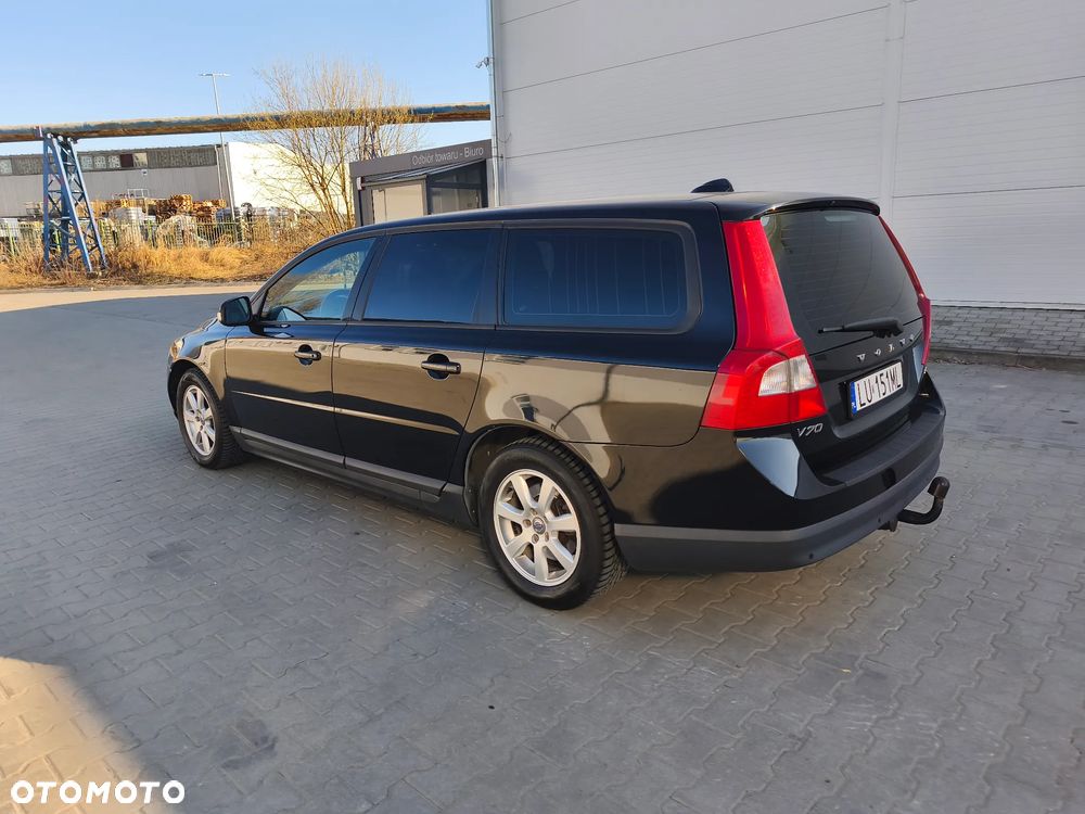 Volvo V70 2.0D Momentum - 8