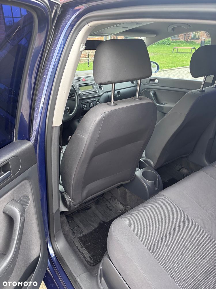 Volkswagen Golf Plus 1.9 TDI Comfortline - 16