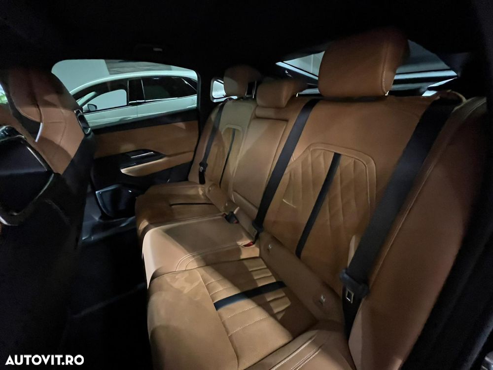 Mazda 6e 68 kW BEV Takumi Plus - 16