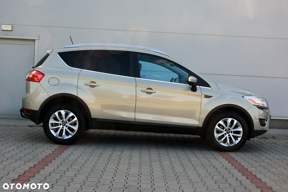 Ford Kuga 2.0 TDCi 2x4 Trend - 6