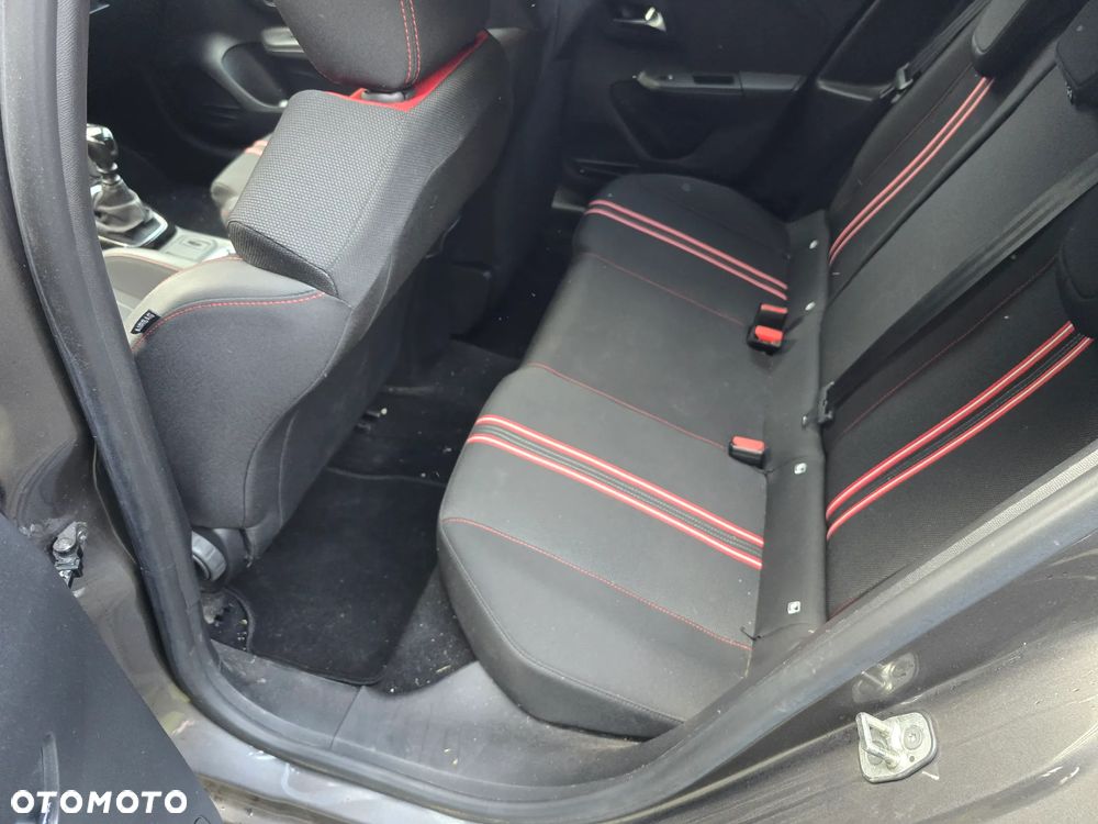 Opel Corsa 1.2 Direct Injection Turbo GS - 9