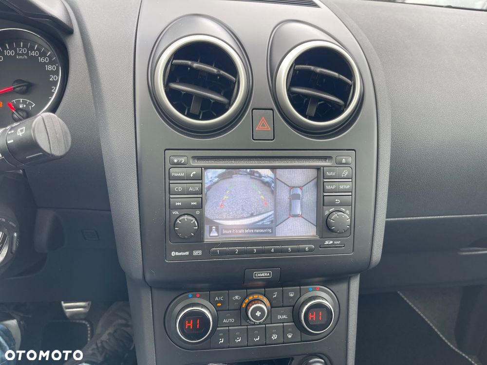 Nissan Qashqai 2.0 Tekna - 6