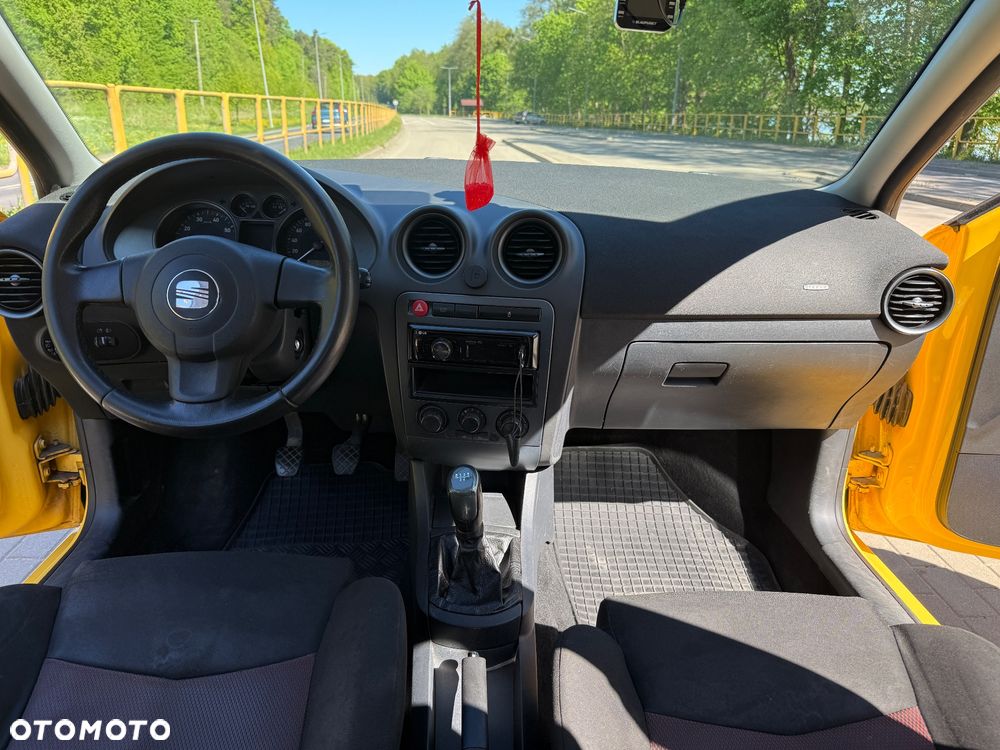 Seat Ibiza 1.4 16V Reference - 13