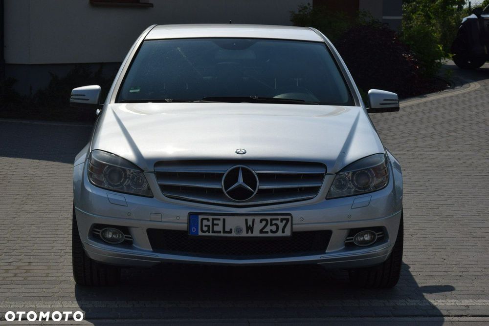 Mercedes-Benz Klasa C - 2