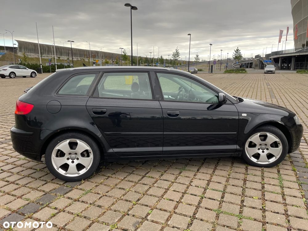 Audi A3 Sportback 2.0 TDI DPF Attraction - 7