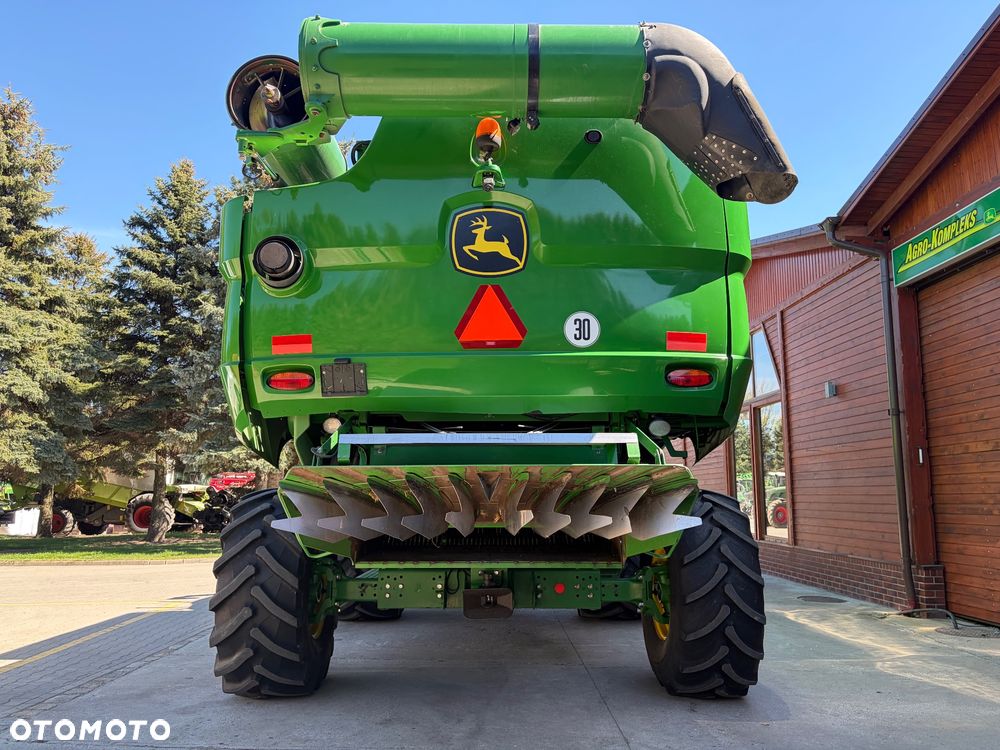 John Deere S680i - 9