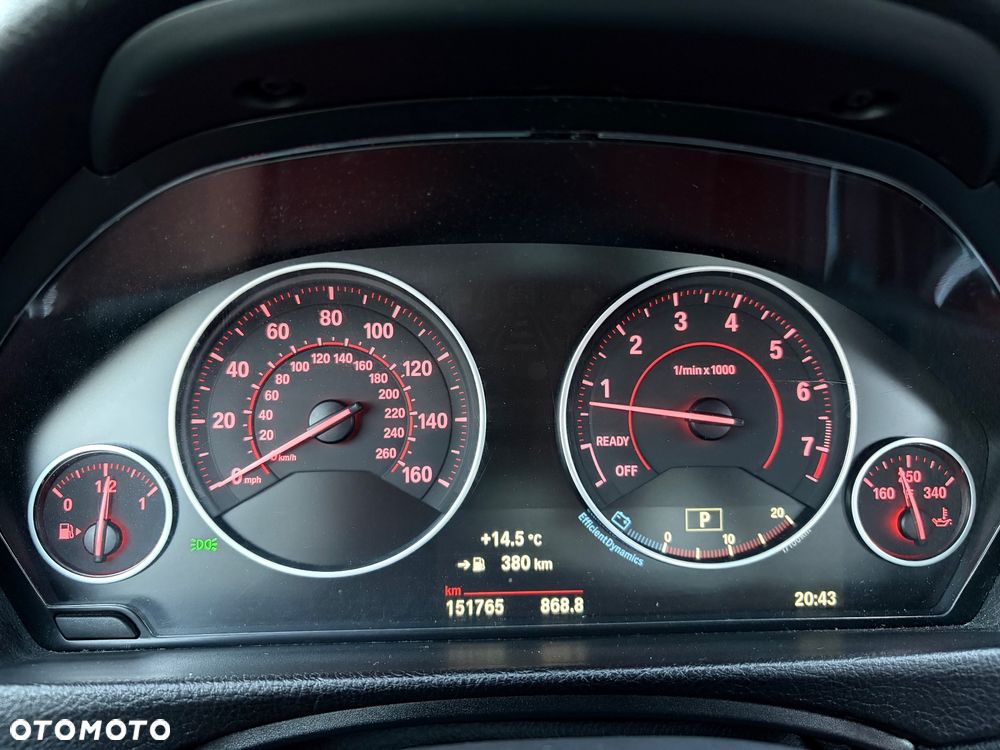 BMW Seria 3 330i xDrive Edition M Sport Shadow - 17