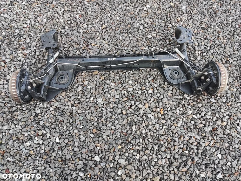 BELKA OŚ OŚKA TYŁ TYLNA KOMPLETNA RENAULT ZOE I 2013-2019 - 2