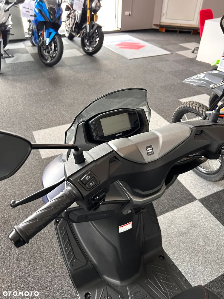 Suzuki Burgman - 6