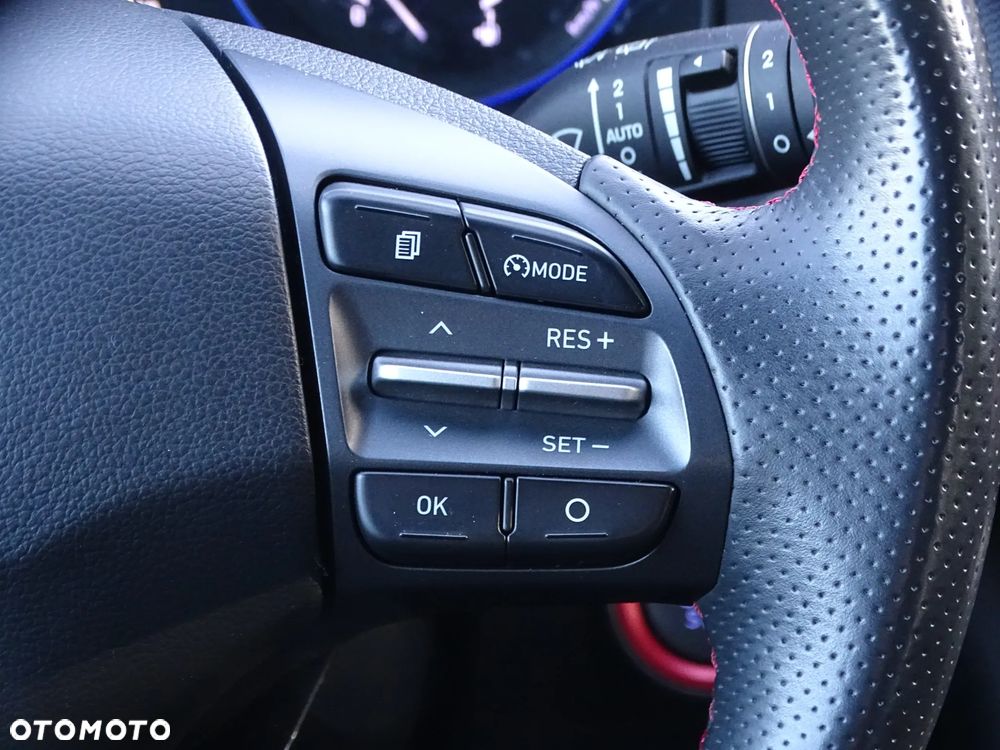 Hyundai Kona 1.6 T-GDI Premium 4WD DCT - 26