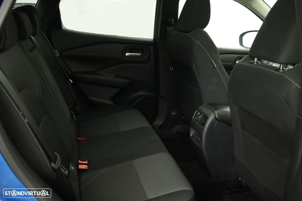 Nissan Qashqai 1.3 DIG-T N-Connecta LED Xtronic - 22