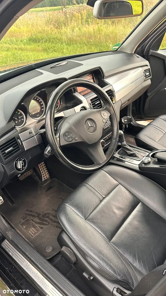 Mercedes-Benz GLK 350 CDI DPF 4Matic 7G-TRONIC - 7