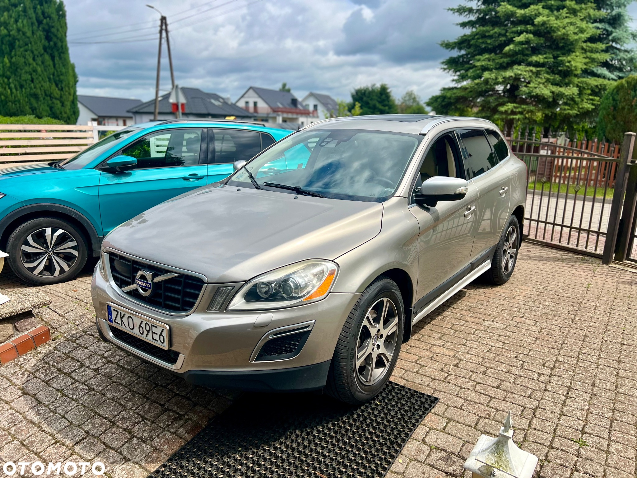 Volvo XC 60 - 8