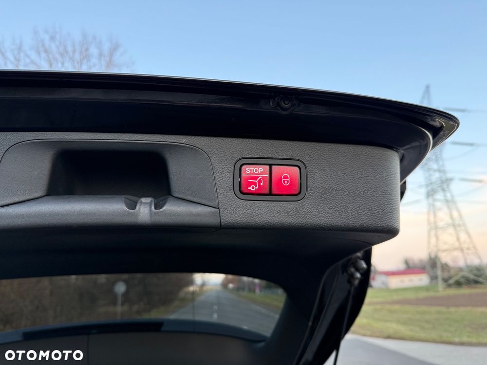 Mercedes-Benz GLC AMG 43 4Matic 9G-TRONIC - 10