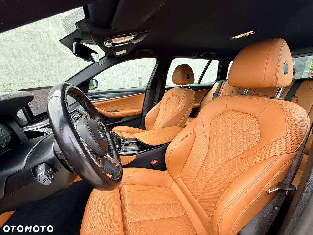 BMW Seria 5 530i xDrive M Sport sport - 17