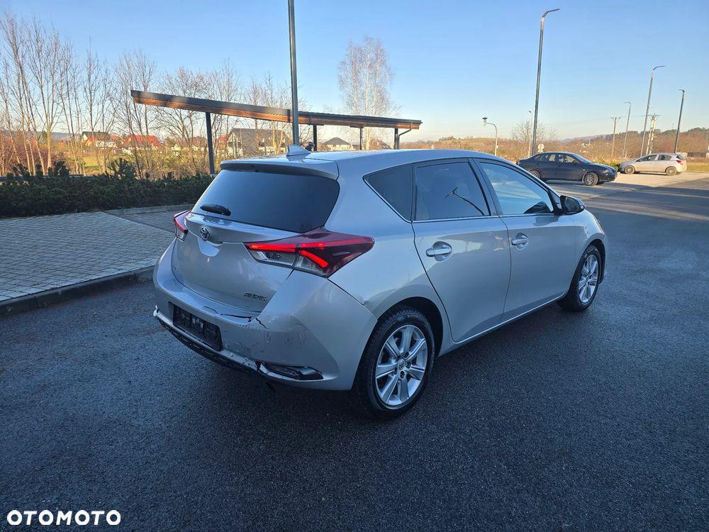 Toyota Auris 1.2 Turbo Multidrive S Executive - 22