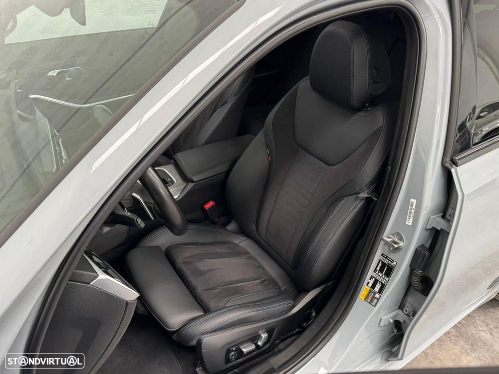 BMW 330 e Touring Pack M Auto - 17
