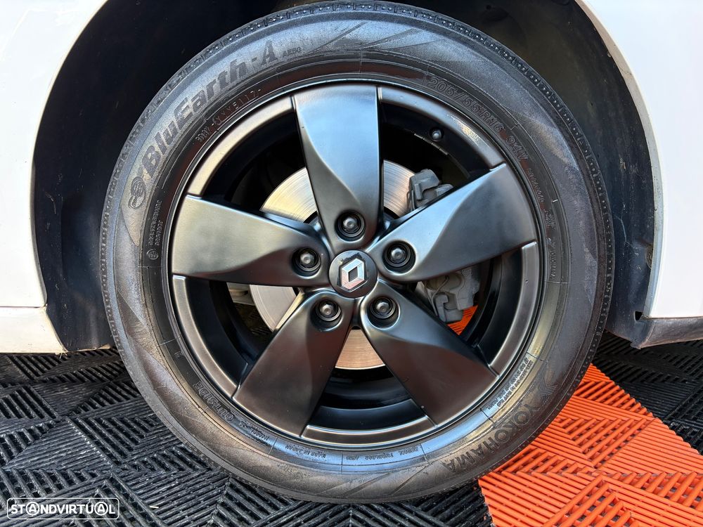 Renault Mégane Coupe 1.5 dCi Dynamique - 25