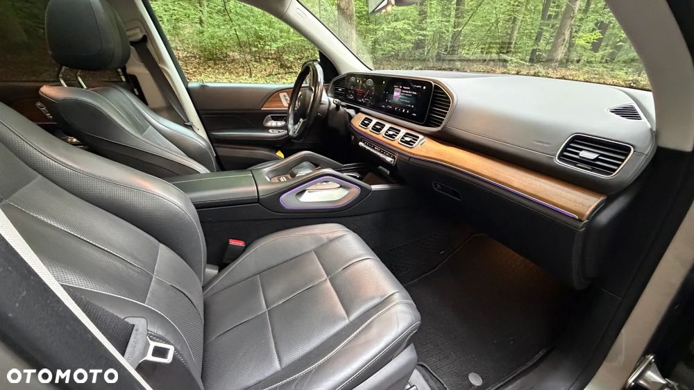 Mercedes-Benz GLE - 10