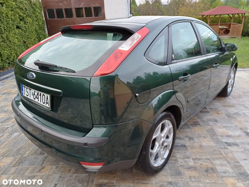 Ford Focus 1.6 Ti-VCT Ghia - 15