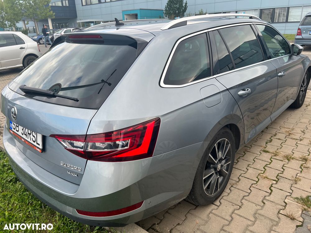 Skoda Superb 2.0 TDI DSG 4X4 Style - 17