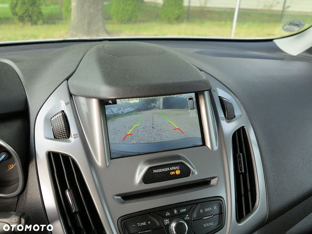 Ford Tourneo Connect - 23