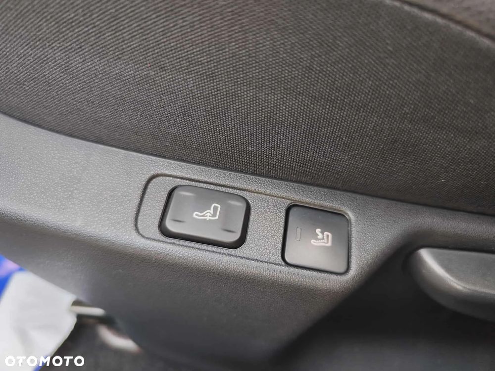 Citroën DS4 BlueHDi 120 Urban Show - 23