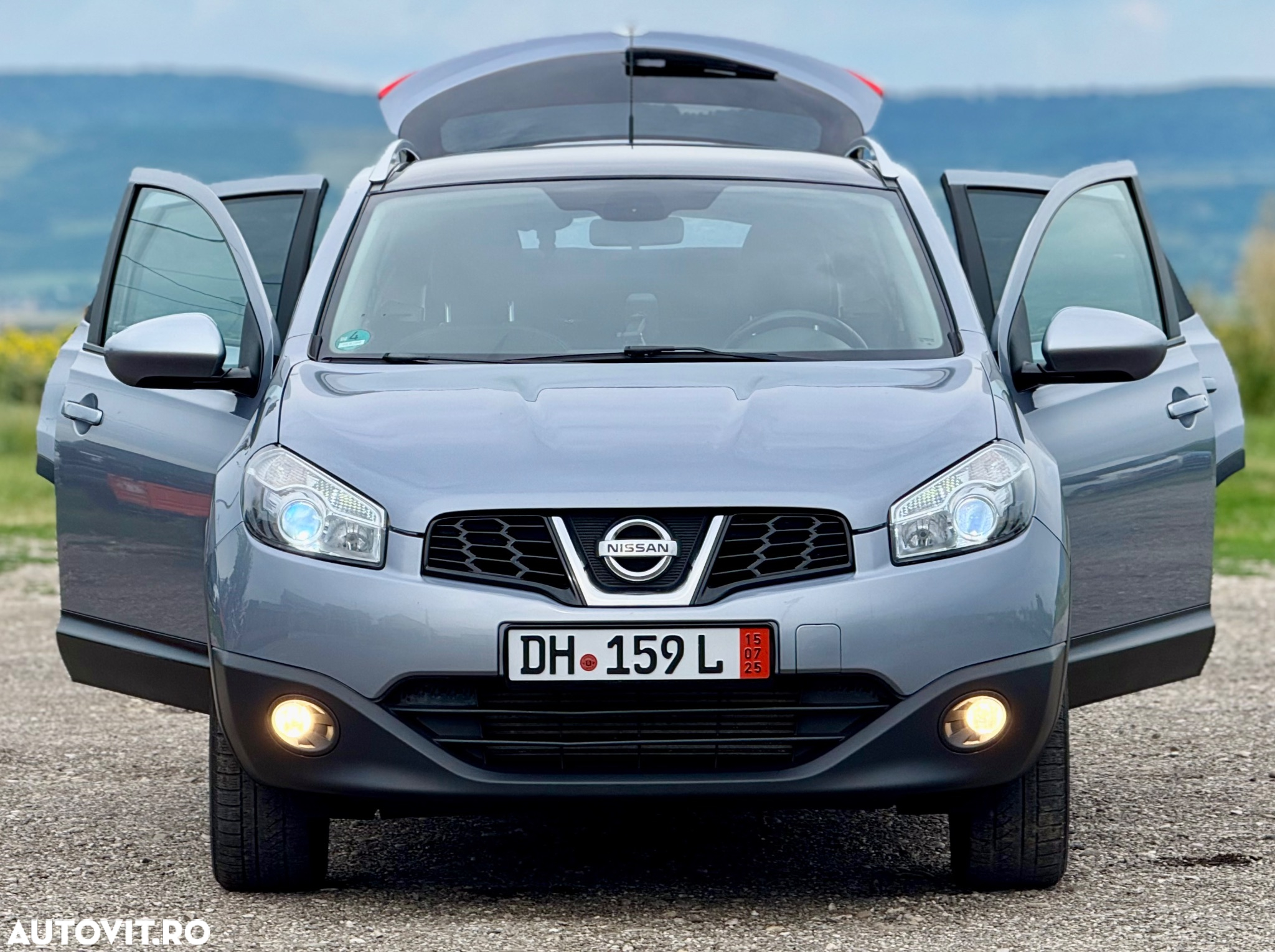 Nissan Qashqai 2.0 dCi DPF 4x4 Aut tekna - 19
