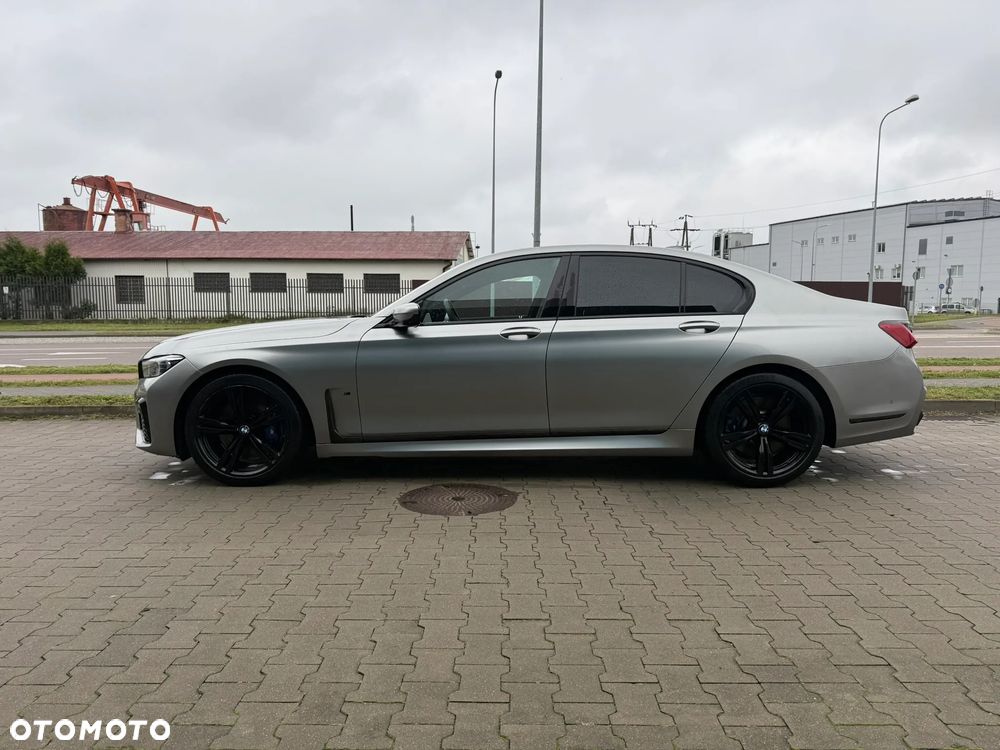 BMW Seria 7 - 7
