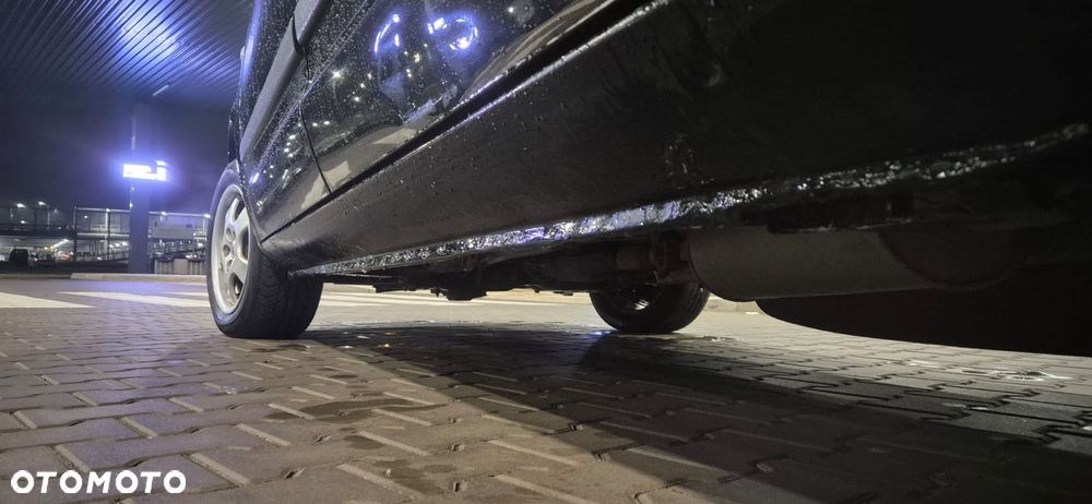 Volkswagen Sharan 1.8 5V Turbo - 11